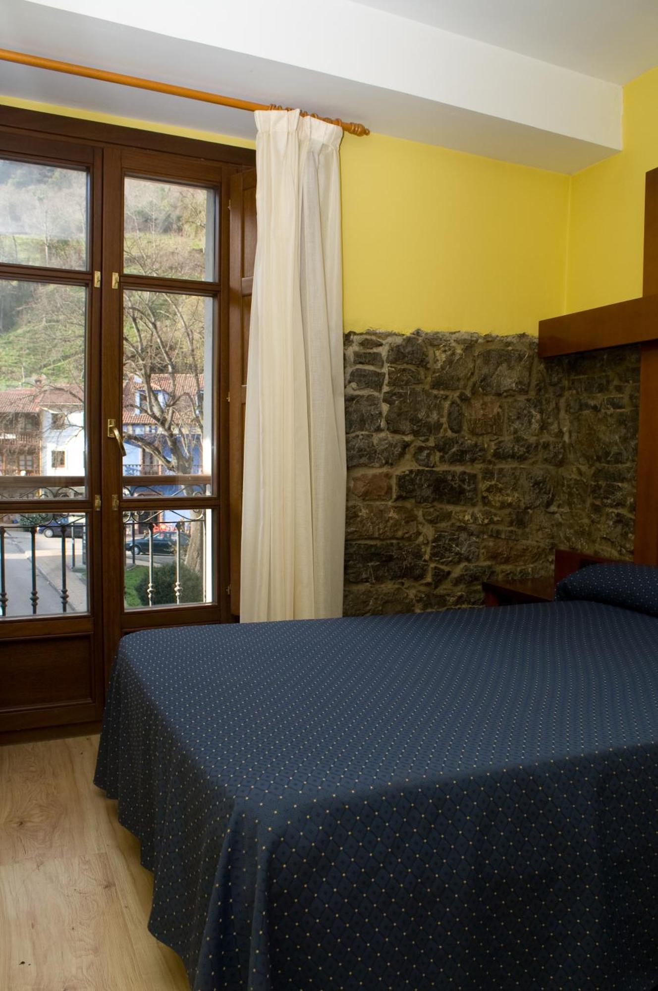 Hotel Torrepalacio Proaza Ruang foto